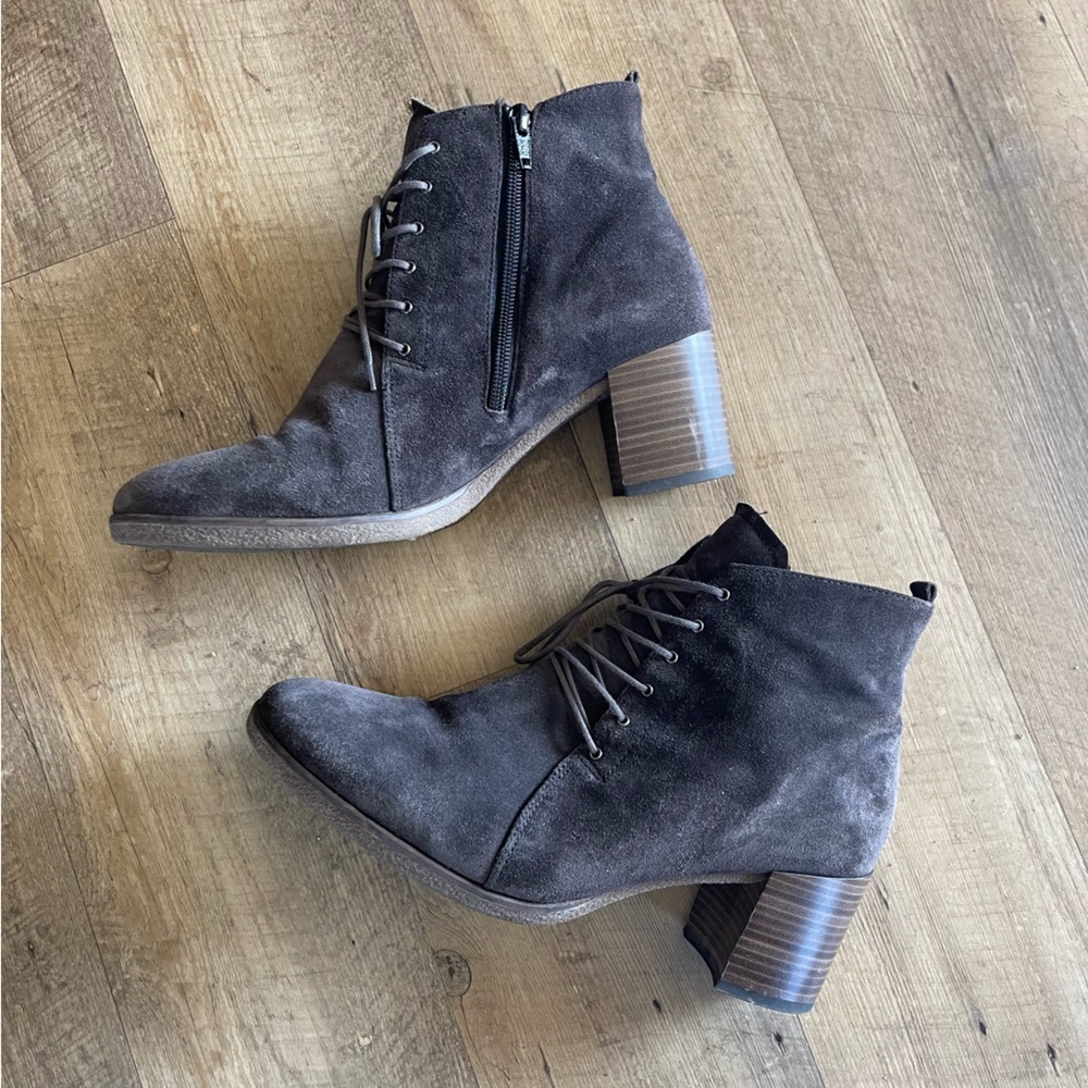 Gabor | Lace-Up Heeled Zip Boots - Picture 4 of 12